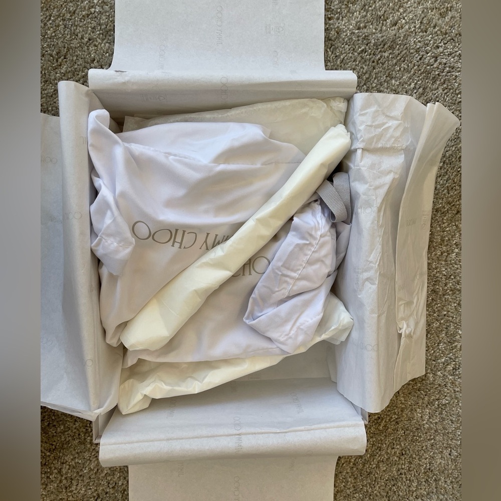 Jimmy Choo Isabel with Plexy size 37.5 white NEVER WORN - Picture 5 of 6